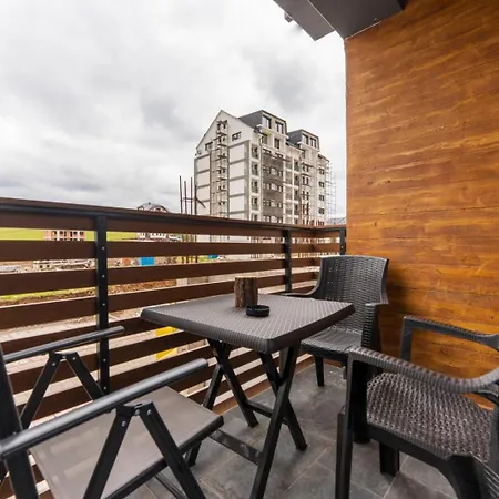 T&ni * ズラティボール